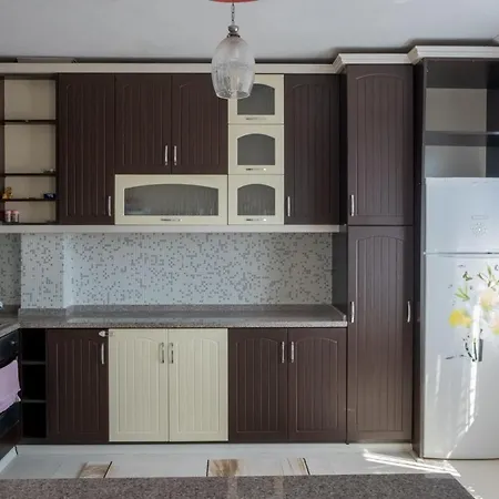 Cozy House Surrounded 度假居